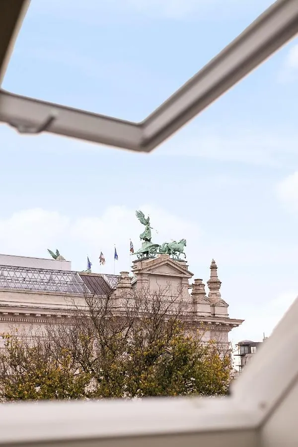 Museum Garden Views Luxury Apartments Anversa 0*,